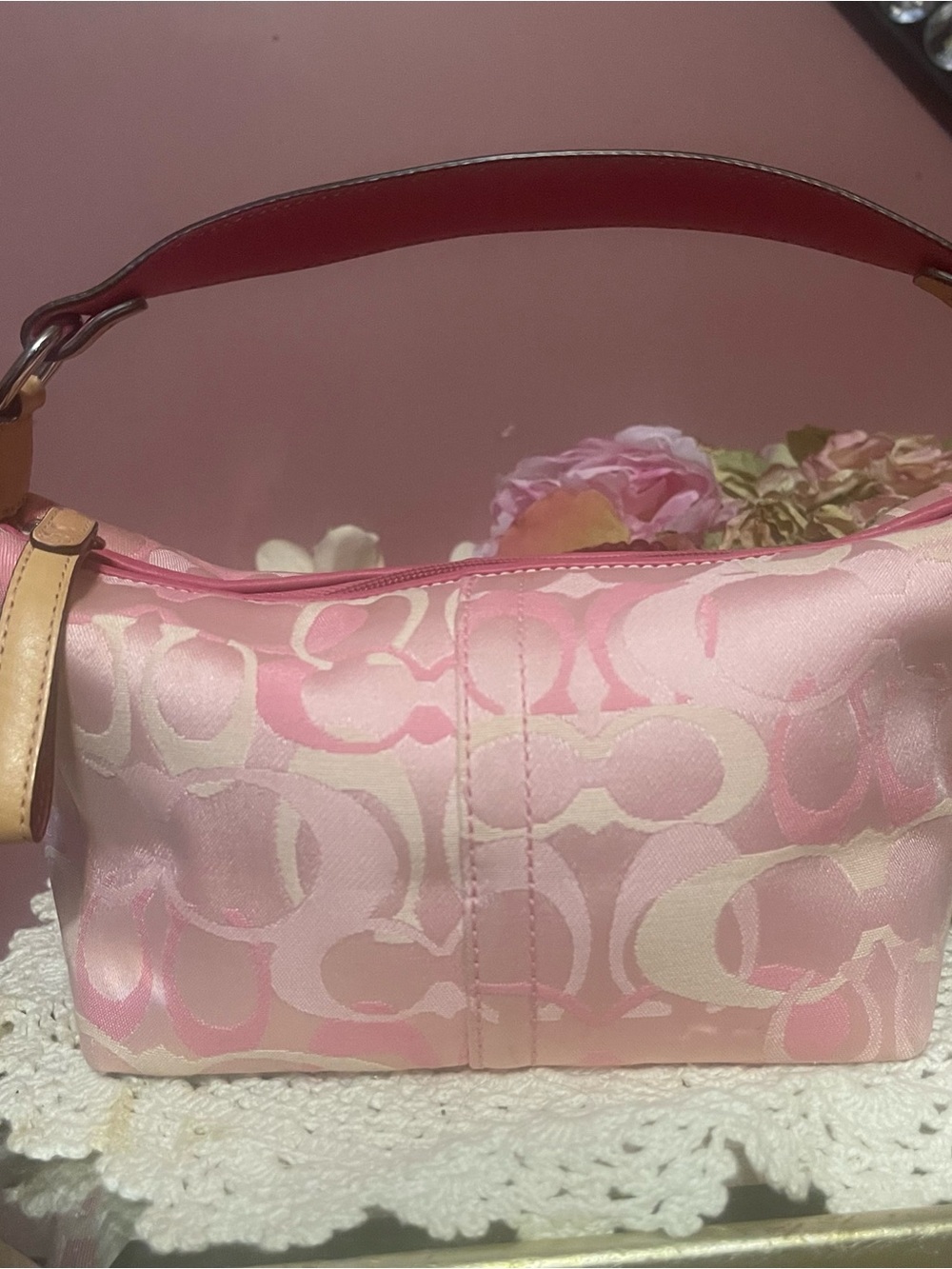 Coach Pink Signature Jacquard Shoulder Bag - Picture 3 of 12